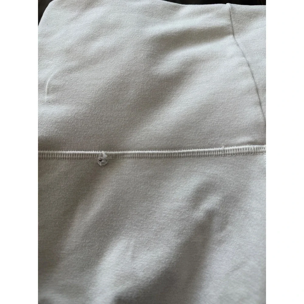 Women's Vuori size small Granite Foldover Straight Leg Pants oatmeal Heather